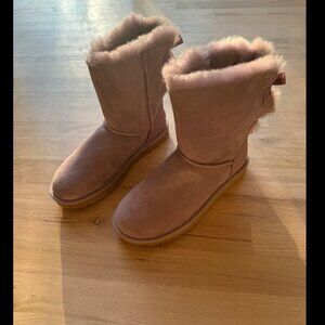 UGG Bailey Bow II Pale Pink Cloud Boots - Women's Size 8